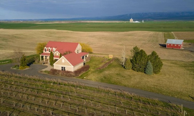 Milton-Freewater Casa | Birch Creek Vineyard Estate - Lujo privado en el viñedo