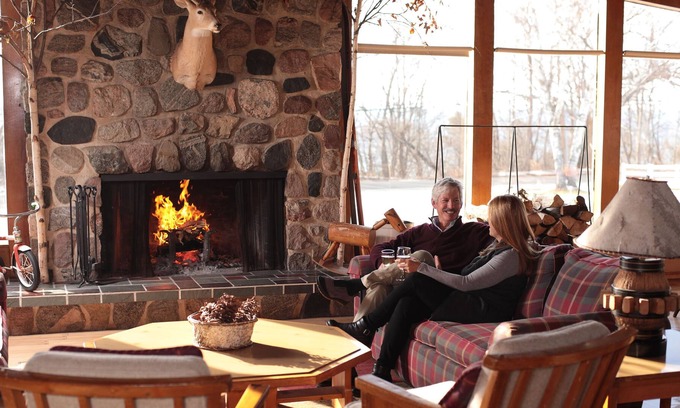 Harbor Springs Hotel | Birchwood Inn