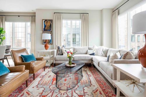 Castleberry Hill Casa | Bird's Eye View