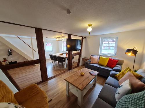 Bad Bergzabern Apartamento | bird's nest Ferienwohnung in der Altstadt, offenes Fachwerk
