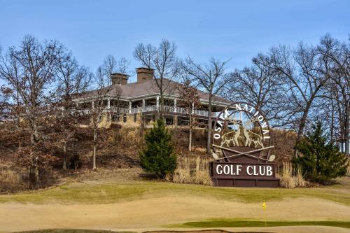 Lake Ozark Casa | Birdie's Bliss 2BR Condo Sleeps 6