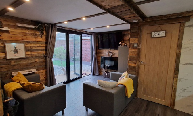 Mablethorpe Casa | Birdsong Lodge - Peaceful - dog Friendly