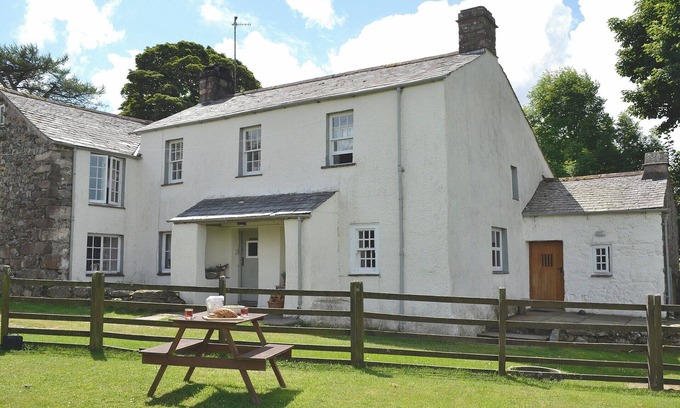 Holmrook Cabaña | Birkerthwaite Farmhouse