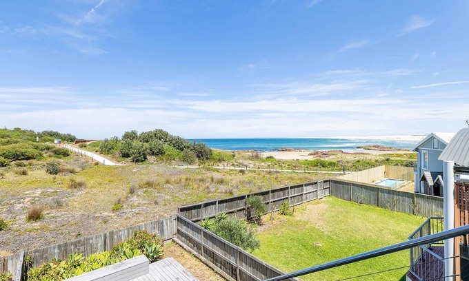 Anna Bay Casa | Birubi First Wave, 45a Ocean Ave - pet friendly, waterfront, waterviews, air con, Wi-Fi