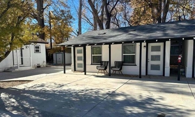 West Bishop Casa | Bishop Creek Oasis