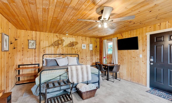 Stevensville Cabina | Bitterroot King Cabin