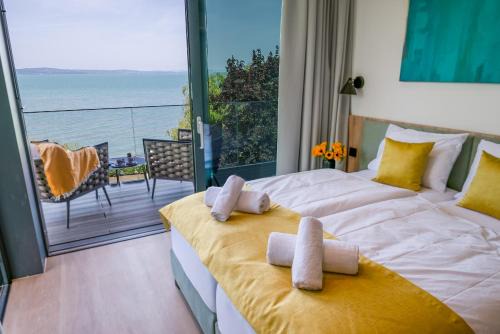 Siofok Aranypart Apartamento | BJ81 Suite Hotel