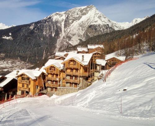 Sainte-Foy-Tarentaise Hotel | Black Diamond Sainte Foy Chalets