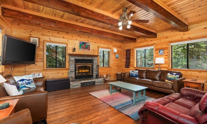Big Creek Cabina | Black Diamond | Pet Friendly+Near China Peak!