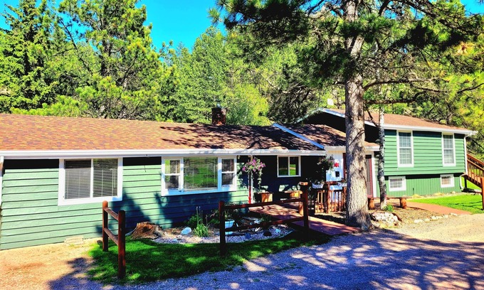 Rapid City Complejo | Ponderosa Lodge at Black Elk – Hot Tub, Taproom, Fireplace & Fun!