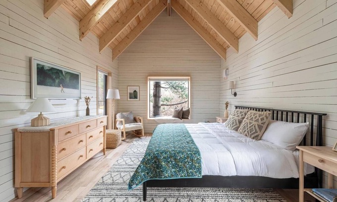 Mahone Bay Cabina | Black Forest Cabins