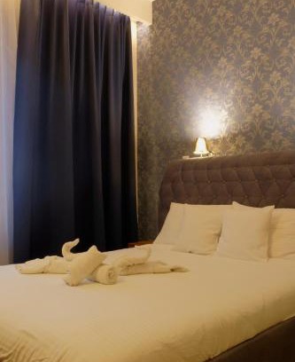 Chorzow Casa | Black Gold Center