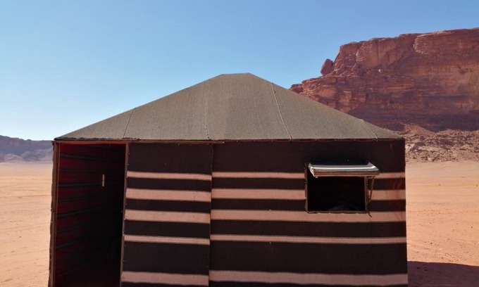 Wadi Rum Otro | Black Irish Camp and Tours