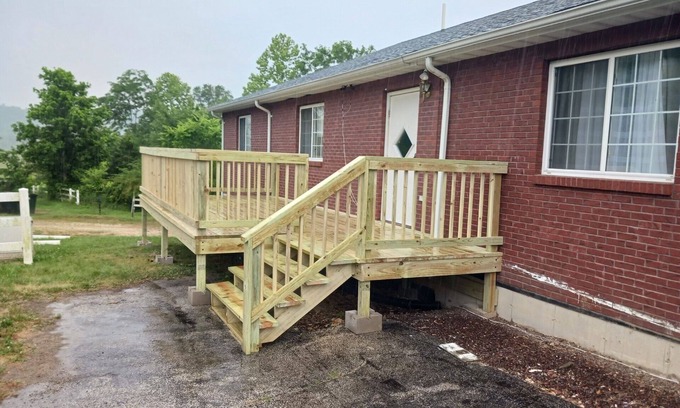 Lesterville Condominio | Black River Condo With A Country View