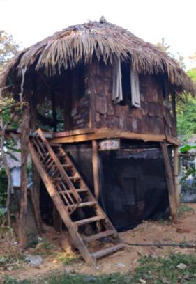 Ranong Otro | Black sand Gypsea Home Little Bay Kohchang Ranong