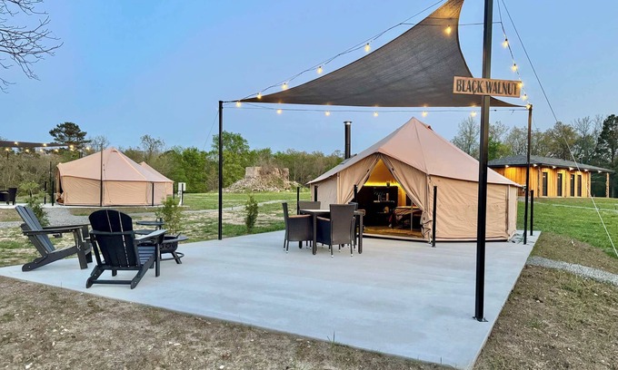 Tahlequah Casa | Black Walnut- Glamping Tent @ River Bluff Cabins