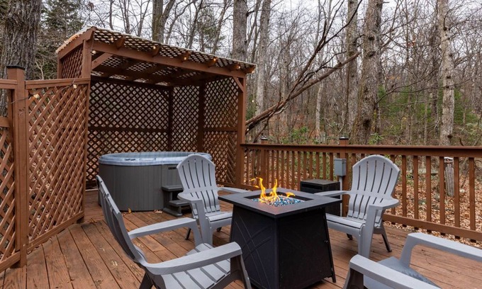Wintergreen Cabina | Blackwood Chalet