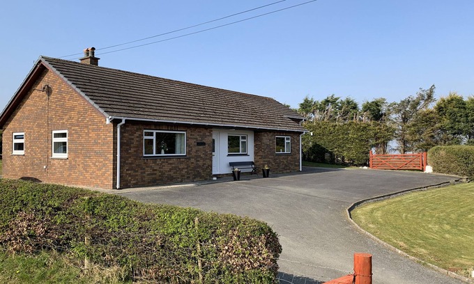 Bethania Casa | Blaenywawr, ABERAERON