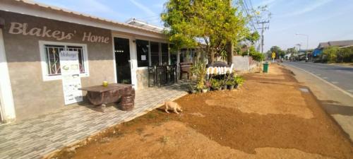 Sanam Chaikhet Casa | Blakeys' Home