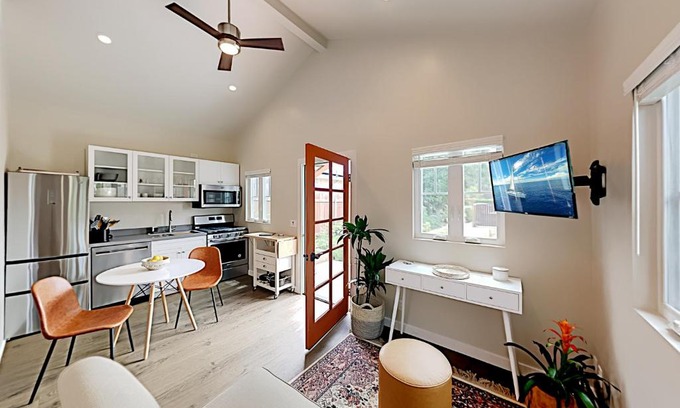 Eastside Casa | Blanchard Dreams