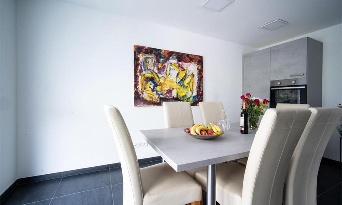 Rhein-Erft-Kreis District Apartamento | Blauer Stein 7a WH01 - Apartment 3 SZ, 5 Betten