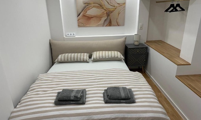 Schierstein Apartamento | BLISS - Arbeitsplatz, Docking Station, Netflix
