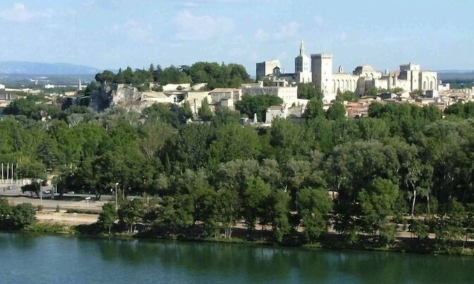 Villeneuve-les-Avignon Cabaña | Dichosa cabaña en el corazón de la Provenza