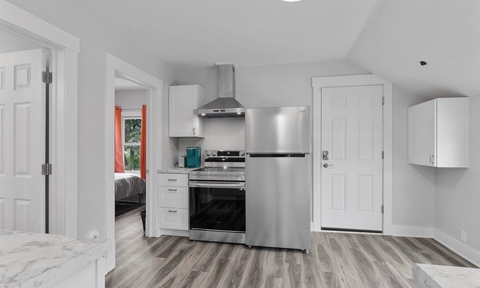 Two Rivers Apartamento | Blissful Luxury Duplex Upper - 2 1/2 Blocks to the Beach