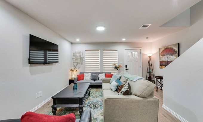 Fort Worth Casa | Blissful River Home near Lockheed/FW Stockyards