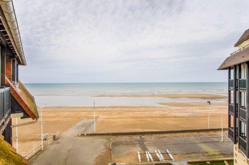 Blonville-sur-Mer Apartamento | Blonville - Yacht Club 1 - Vue Mer