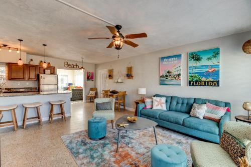 Winthrop Holding Casa | Blowfish Bungalow-Cowboy Pool FirePit Ping Pong