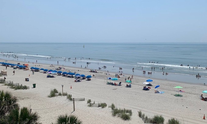 Myrtle Beach Hotel | Blu Atlantic Oceanfront Hotel & Suites
