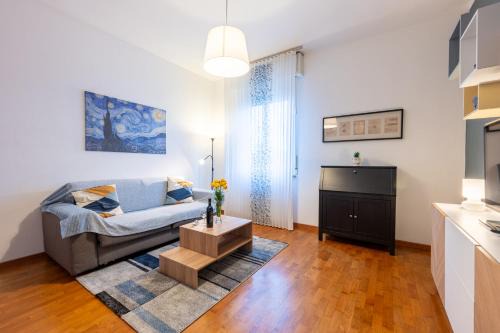 San Leonardo Apartamento | Blu&Yellow Apartment in Parma Station