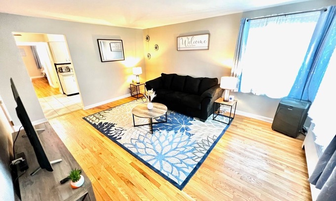 Westwood Apartamento | Blue 1 Bdrm 2 Qn Bds Garage Prkng 13 Min to Dwntw