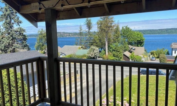 Campbell River Casa | Blue Anchor - Port Suite