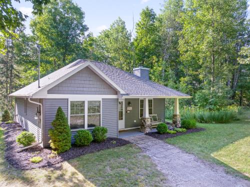Fish Creek Casa | Blue Bear Cottage at Simple Life Rentals