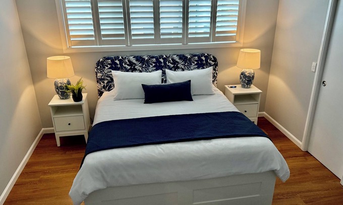 Brisbane Waterfront Casa | Blue Bee Cottage - beautiful brand new home!