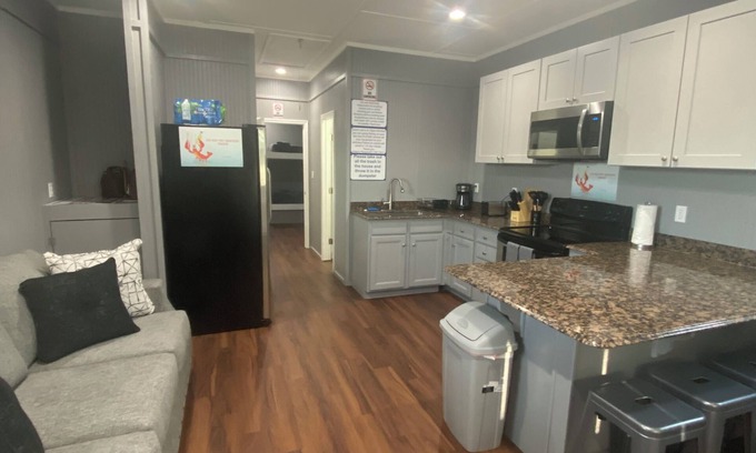 Venice Alquiler De Eote | Blue crab house boat,Wi-Fi,Ice machine,sleeps 8,perfect place to fish
