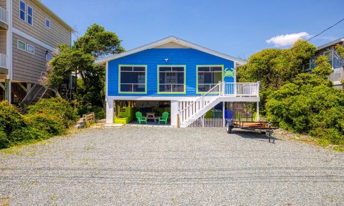 Surf City Casa | Blue Crab