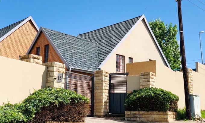 Maseru Casa | Blue Crane Guesthouse