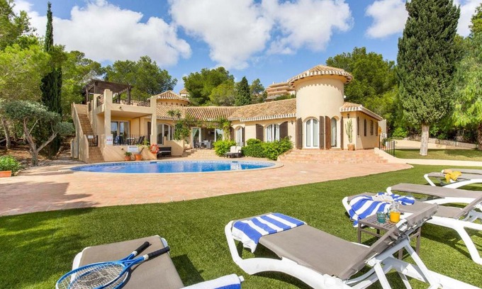 El Beal Villa | Cresta azul