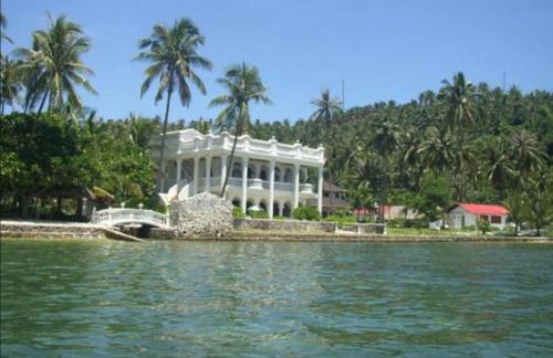 Puerto Galera Complejo | Blue Crystal Beach Resort