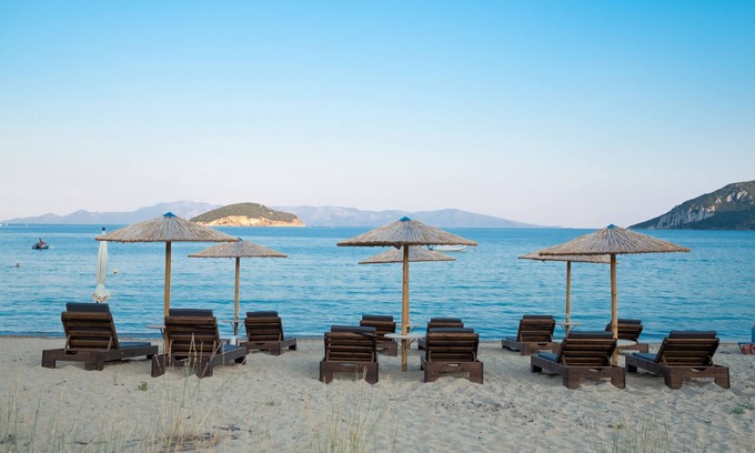 Nea Iraklitsa Casa | Blue Crystal Villa