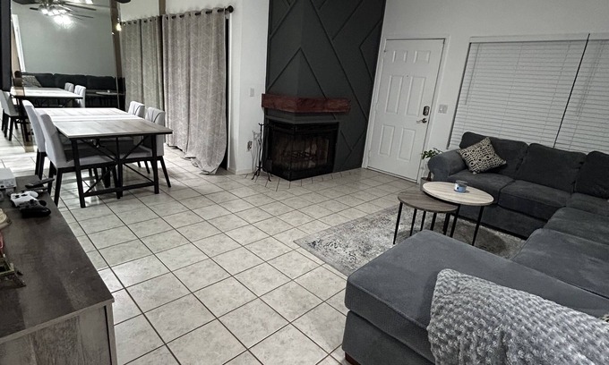Glendale Condominio | Blue Haven Super Bowl