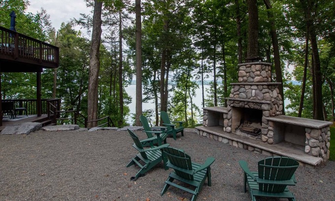 Ovid Casa | Blue Heron Shores Estate: Upscale Lodge on Cayuga Lake - Close to Ithaca!"