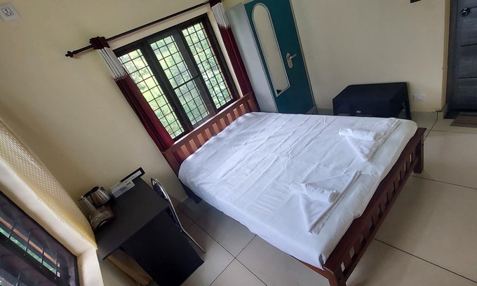 Mannarkkad Casa | Blue Hills View, a peaceful retreat nestled in the Attapadi mountains.
