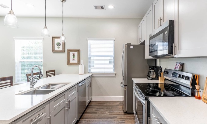Clear Lake Shores Apartamento | Blue Ivory: Kemah Retreat (2B)