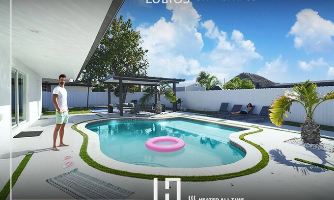 University Park Casa | Blue Lagoon/heated pool/pool table & basketball court
