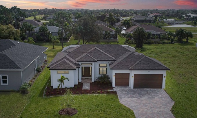 White Marsh Casa | Blue Lagoon | Pool | Spa | Lounge