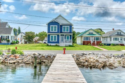 Chincoteague Casa | Blue Marlin - Pet friendly with Private Dock!
